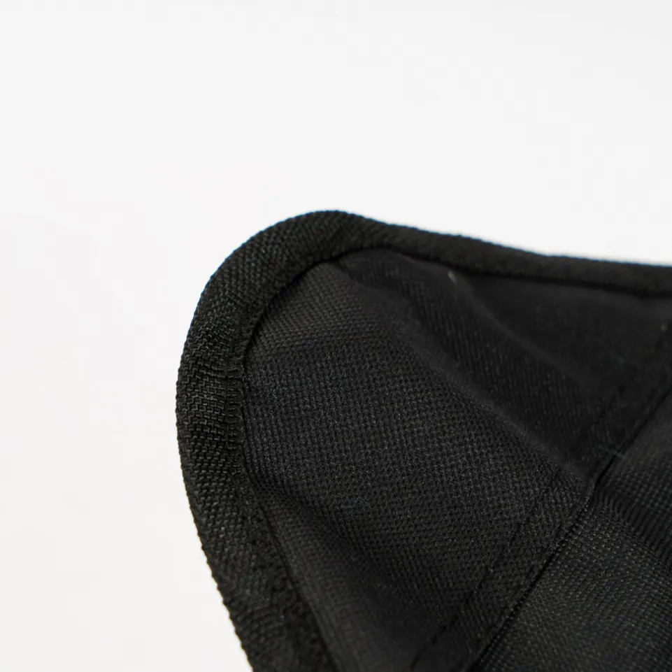 KIRKJUBØUR® "Freydis" klappbarer Vierbein Outdoor Hocker schwarz