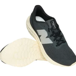 New Balance Fresh Foam Arishi Herren Laufschuhe MARIS-FB4
