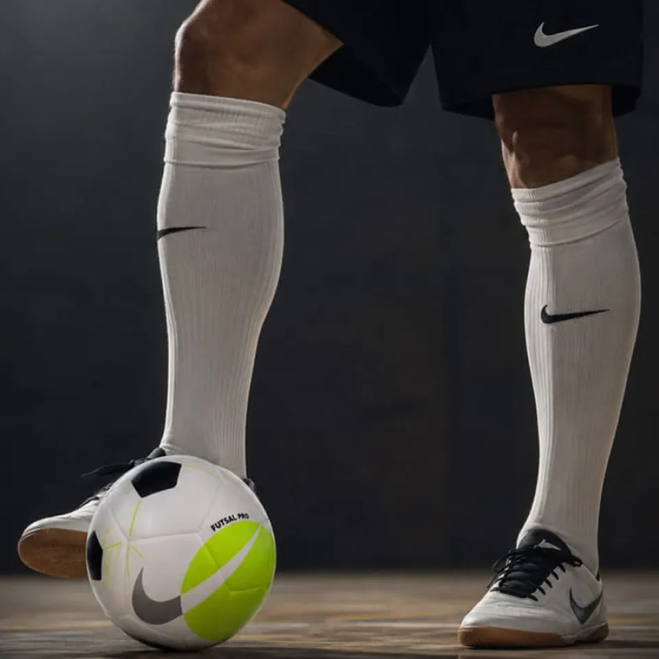 Nike FIFA Quality PRO Futsal Ball DH1992-100
